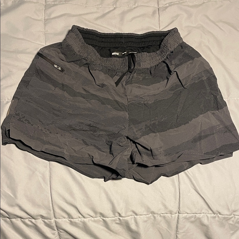 REI Men's Black and Gray Athletic Shorts